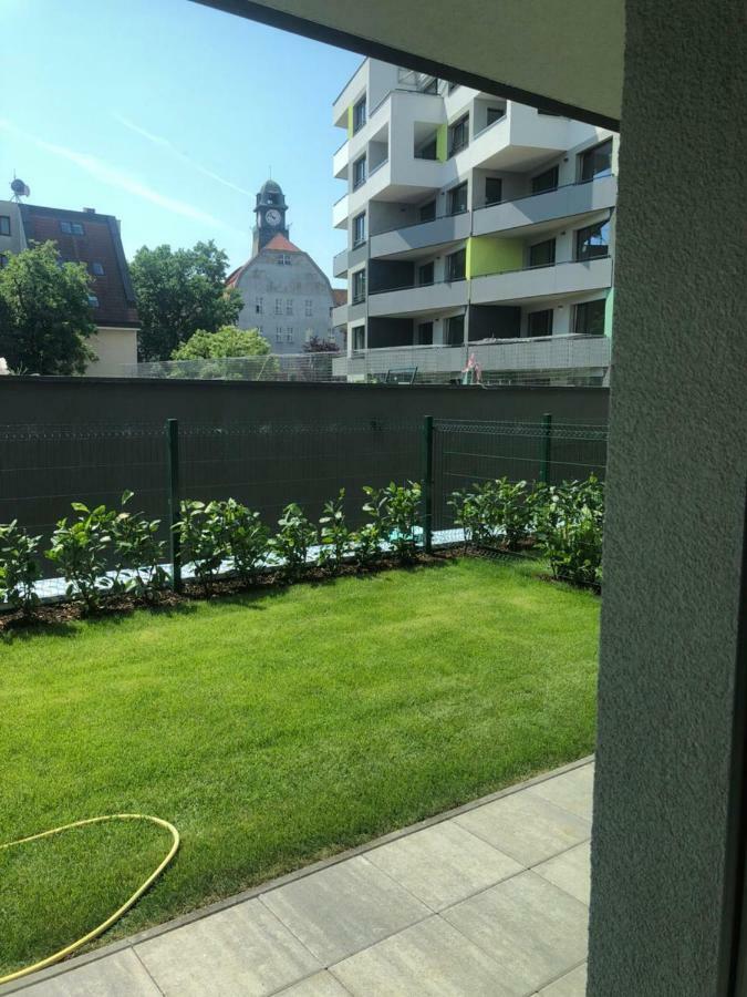 Garden Apartman Radnica - Private Parking Included Košice Extérieur photo
